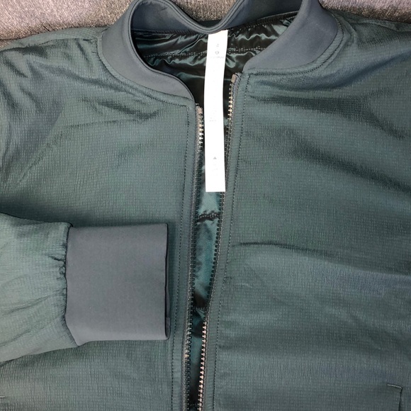 LULULEMON BOMBER JACKET ZIPPED - Picture 3 of 8